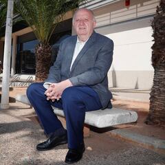 Llaneza: "Con Fernando Roig nos tocó el Gordo y la Primitiva"