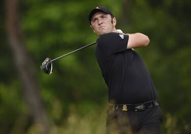 El diluvio de Oakmont dejó a medias el estreno del US Open