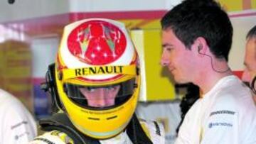 <b>PELEÓN. </b>Alonso no piensa bajar la guardia hasta el final.