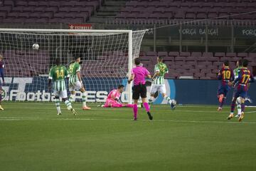 Gol de Messi, el segundo para el Argentino, después de anotar el primero de penalti 