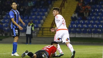 F&Atilde;&ordm;tbol, Huachipato v Universidad de Chile, decimoquinta fecha, Campeonato de Clausura 2016.
 El jugador de  Universidad de Chile Bryan Taivas celebra con sus compa&Atilde;&plusmn;eros el gol contra Huachipato por el partido de primera divisi&Atilde;&sup3;n en el estadio Cap, Talcahuano, Chile
 
 29/04/2016
 Alejandro Zo&Atilde;&plusmn;ez/Photosport*******
 
 Football, Huachipato v Universidad de Chile, 15th date, Clousure Championship 2016.
 Universidad de Chile &#039;s player, Bryan Taivas celebrates with his teammates a goal against Huachipato during the first division football match at Cap stadium in Talcahuano, Chile.
 
 29/04/2016
 Alejandro Zo&Atilde;&plusmn;ez/Photosport