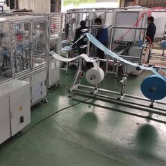 Las cuatro máquinas que harán 13 millones de mascarillas al mes