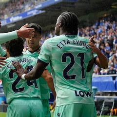 Aprobados y suspensos del Levante: Carlos y Etta, menuda dupla