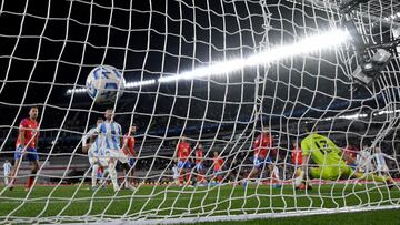 Los jugadores que se retiraron de sus Selecciones antes o después de esta fecha FIFA