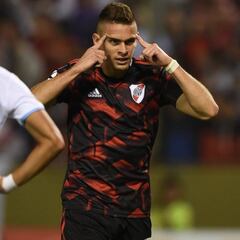 Santos Borré: Sería feliz de compartir con Falcao en River