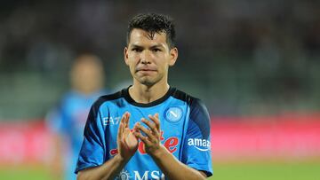 Chucky Lozano, en duda para el debut del Napoli en Champions League