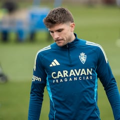 Preocupación por la rodilla de Raúl Guti