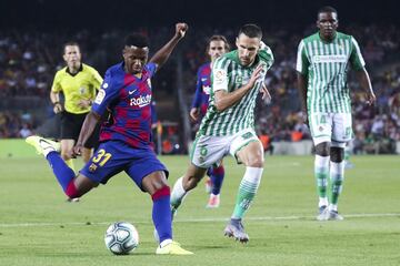 Ansu Fati, de 16 a?os, nueve meses y 25 d¨ªas es el segundo debutante azulgrana m¨¢s joven. El primero fue Vicente Mart¨ªnez Alama con 16 a?os, nueve meses y cinco d¨ªas.