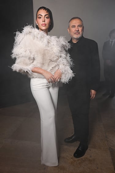 Georgina Rodríguez y Elie Saab, diseñador de modas libanés.