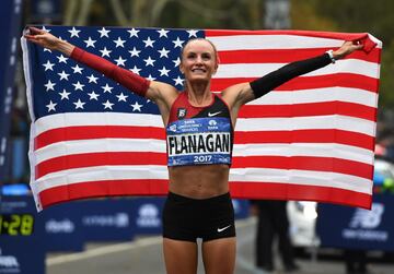 Shalane Flanagan ganadora de las corredoras Profesionales. 