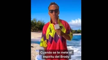 'Matador' Hernández parodia a Jorge Campos con un clásico de TikTok: "Esta es mi primera vez hablando"