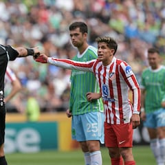 El VAR le quita un penalti a Giuliano: “Si no lo pita, tiene que amonestarle”