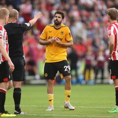 Diego Costa la lía: cabezazo y expulsión