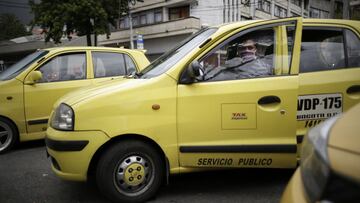 Pico y placa taxis en Bogot&aacute;.