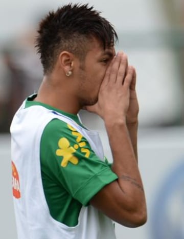 Primer entrenamiento de Neymar con Brasil desde que es culé