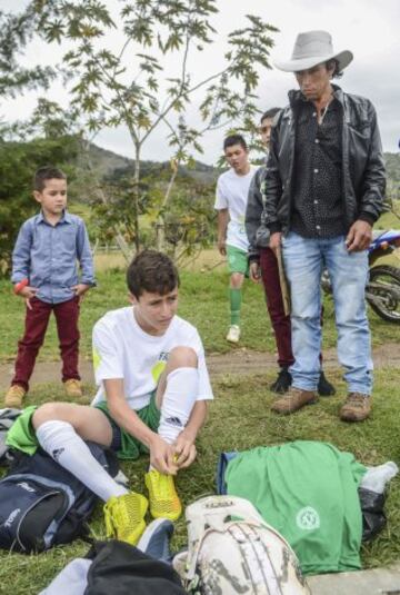 El 'niño ángel' del Chapecoense sueña con ser futbolista