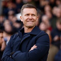 Técnico inglés le gana la carrera a Jesse Marsch