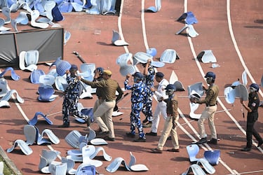 El astro argentino Diego Maradona visitó Calcuta en dos ocasiones y en 2017 inauguró una estatua de sí mismo sosteniendo la Copa del Mundo, ante miles de seguidores.