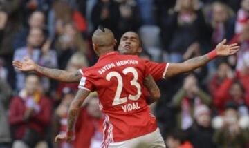 Las imágenes de Arturo Vidal en el triunfo del Bayern Múnich por 8-0 ante el Hamurgo