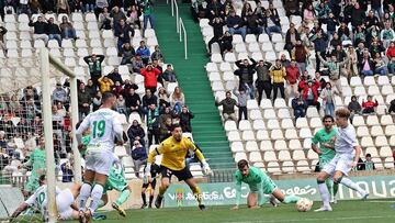 Simo marca el 2-0 en el último precedente