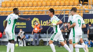 16/05/2021 PARTIDO LIGA SANTANDER JORNADA 37 CADIZ - ELCHE 1-1 GOL DE PERE MILLA