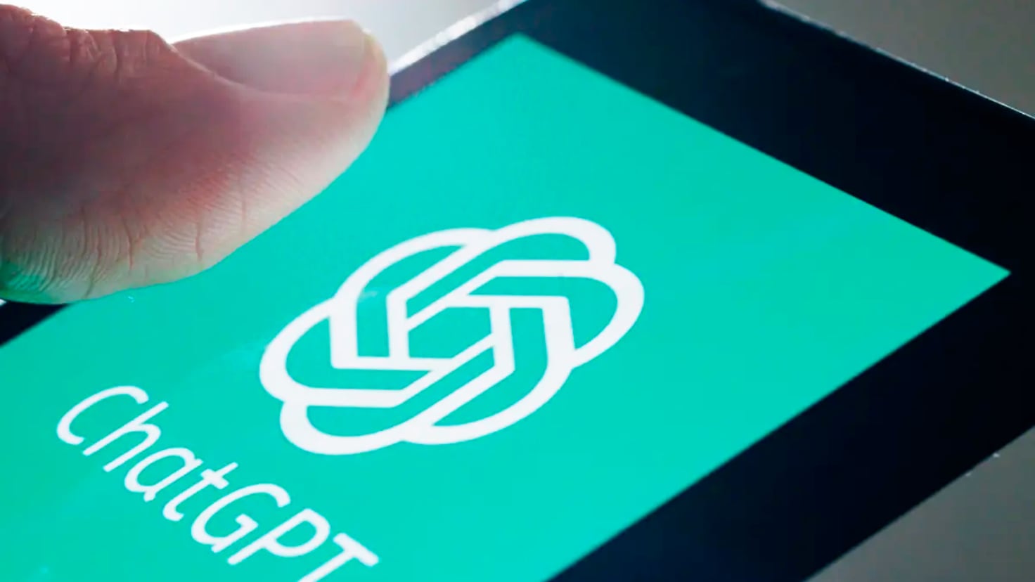 Reclama tu dinero: Cómo ChatGPT ayudó a un hombre a recuperar $50 de una tarifa bancaria