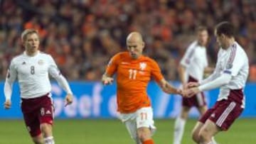 Robben fue autor de dos goles ante Letonia.