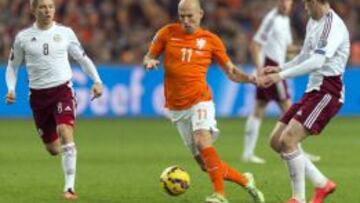 Robben fue autor de dos goles ante Letonia.