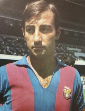 Comenz車 jugando en el juvenil del Celta en 1965 y debut車 con el primer equipo en la temporada 69/70. En 1971 ficha por el Barcelona donde cuelga las botas despu谷s de defender los colores del club catal芍n durante nueve temporadas