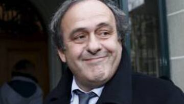Michel Platini cargó contra Benzema.