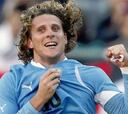 Forlán se cae de la lista de Uruguay y sí entra Suárez