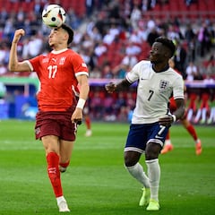 El Sevilla se mueve por Rubén Vargas