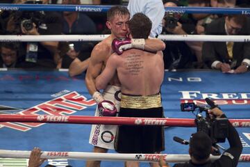 El rostro de Gennady Golovkin mostró las huellas de la batalla.