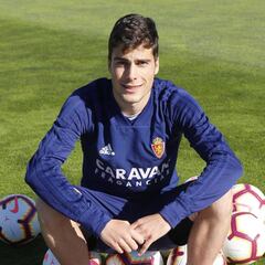 "Soy zaragocista y me veo en el Zaragoza la próxima temporada"