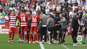 Paco  Lopez en la celebración de uno de los goles.