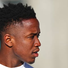 Luis Sinisterra, rumbo a Australia a la pretemporada del Leeds