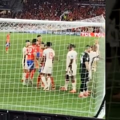 A Brereton nunca se le había visto así y hasta sacó aplausos: ¡vean cómo levantó a un canadiense!