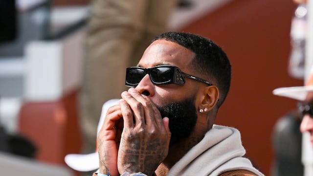 The NFL star attended the Philippe Chatrier stadium to watch the Roland Garros final, where he showed great support for the Spanish tennis player.