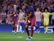 MADRID, 14/04/2026.- El delantero del FC Barcelona Lamine Yamal celebra su gol, primero del equipo blaugrana, durante el partido de vuelta de cuartos de final de Liga de Campeones que Atlético de Madrid y FC Barcelona disputan este martes en el estadio Metropolitano, en Madrid. EFE/Juanjo Martín