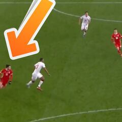 El desmarque de Bale y su espectacular control orientado para marcar a placer