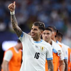 Mathías Olivera, opción para el lateral