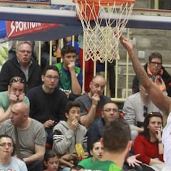 Darius Adams y Justin Hamilton, objetivos para el Barcelona