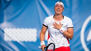 Jabeur gana a Svitolina y jugar¨¢ semifinal con Rybakina