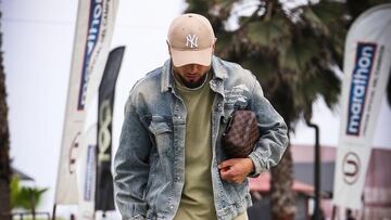 “Son cosas que quedan en el partido; la verdad es que duermo más con él que con mi señora”