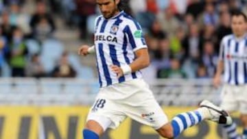 'El Loco' Abreu reconoce posibilidades de fichar por el Málaga