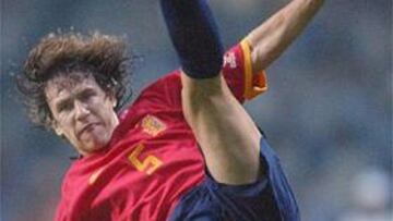<B>PARADO. </B>Puyol estará tres días sin entrenarse con sus compañeros.