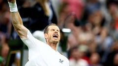 Tennis - Wimbledon - All England Lawn Tennis and Croquet Club, London, Britain - June 27, 2022 Britain's Andy Murray celebrates winning his first round match against Australia's James Duckworth REUTERS/Hannah Mckay     TPX IMAGES OF THE DAY