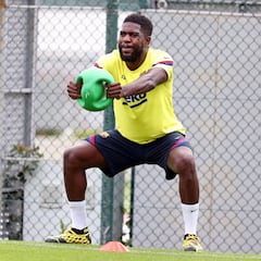 El médico de Francia no cree destrozó la carrera de Umtiti y señala a otros