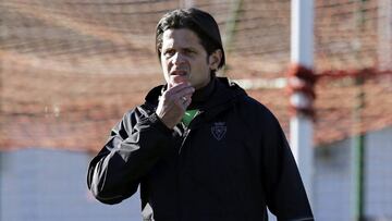 Vasiljevic: "Vamos a luchar de tú a tú con máxima entrega"