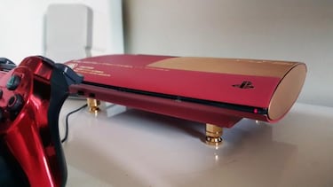 Así es la PS3 de MGSV construida por un fan